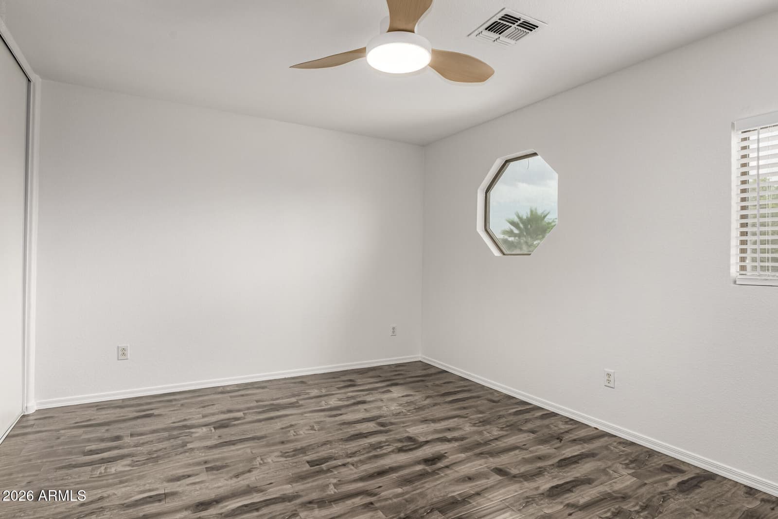 3216 W MOLLY Lane, Phoenix, AZ 85083 — photo 39 of 56