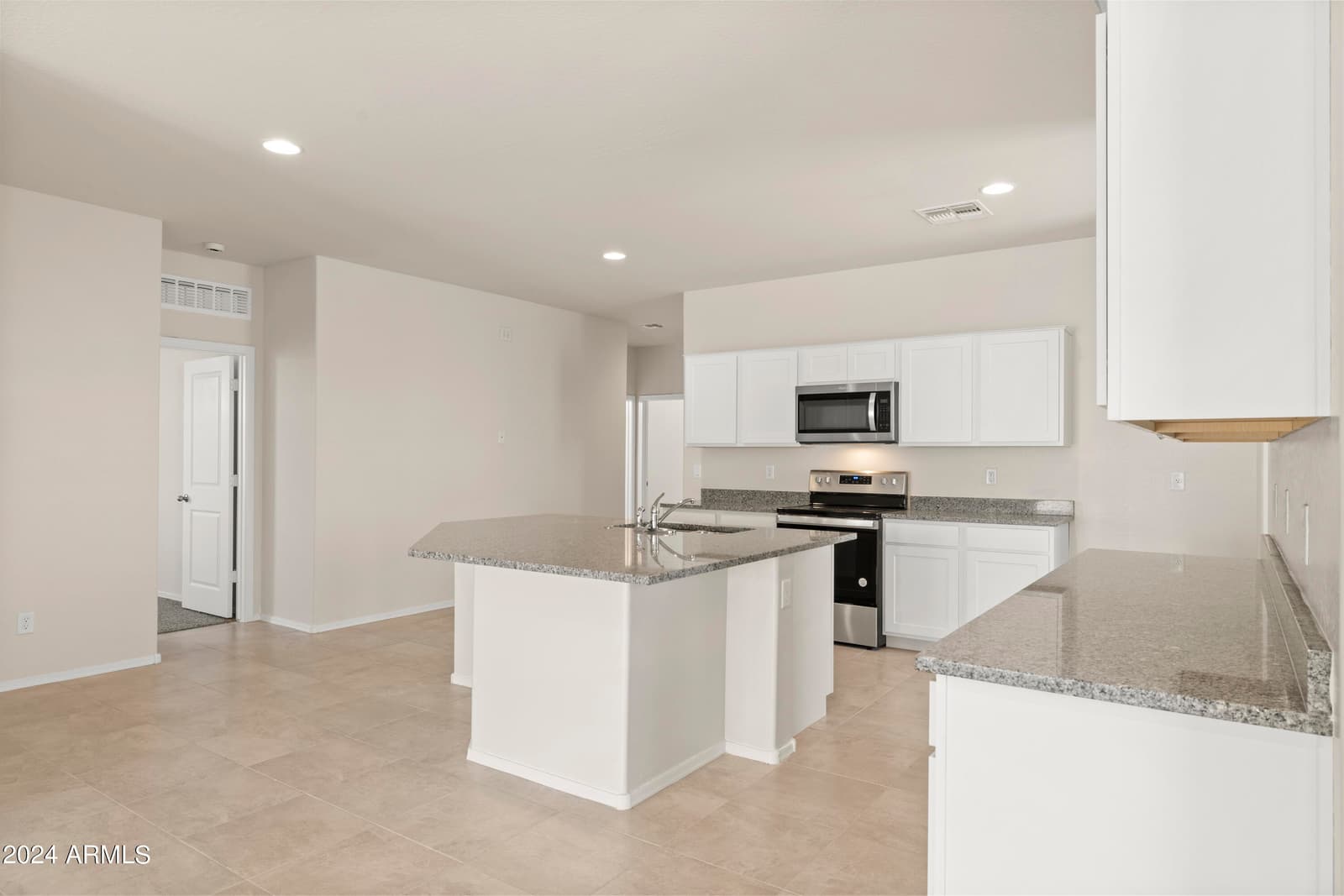 5852 E California Court, San Tan Valley, AZ 85140 — photo 29 of 59
