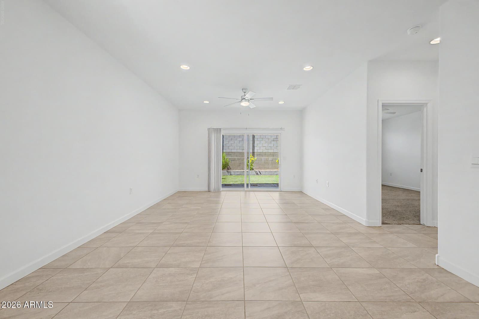 1816 W SOMBRA Avenue, Apache Junction, AZ 85120 — photo 11 of 37