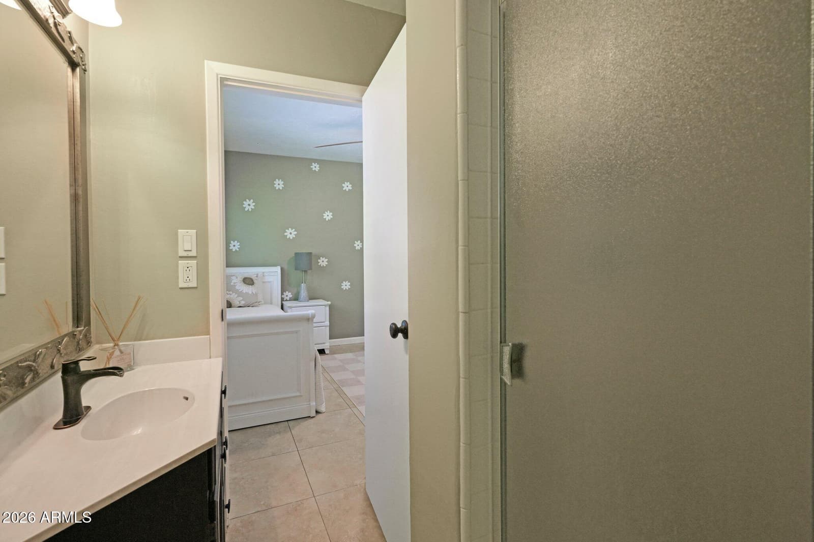 2117 W WINDSOR Avenue, Phoenix, AZ 85009 — photo 31 of 57