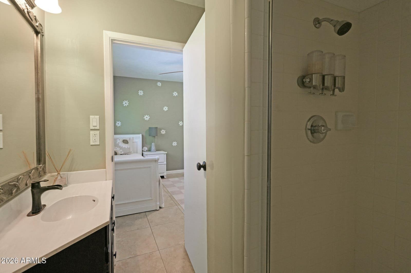2117 W WINDSOR Avenue, Phoenix, AZ 85009 — photo 32 of 57