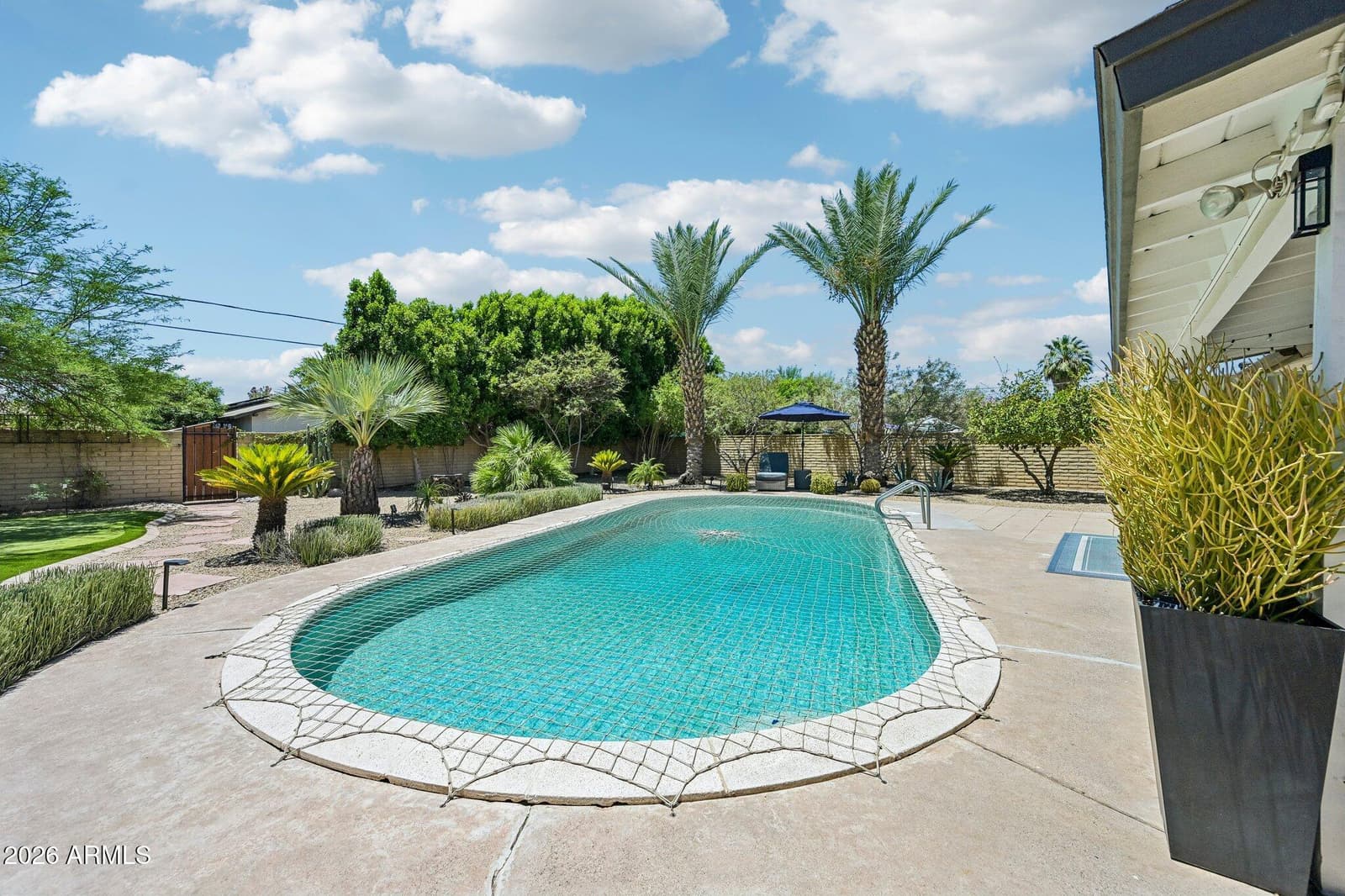 2117 W WINDSOR Avenue, Phoenix, AZ 85009 — photo 47 of 57