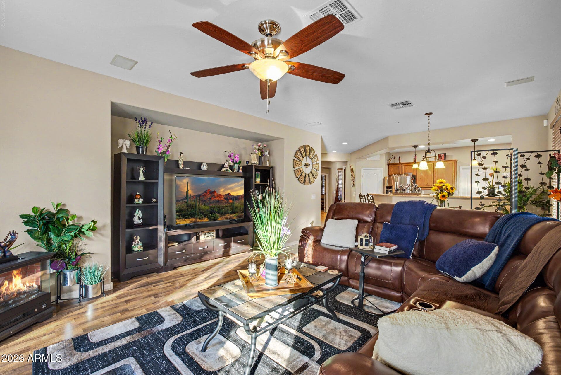 7124 W RED HAWK Drive, Peoria, AZ 85383 — photo 12 of 47