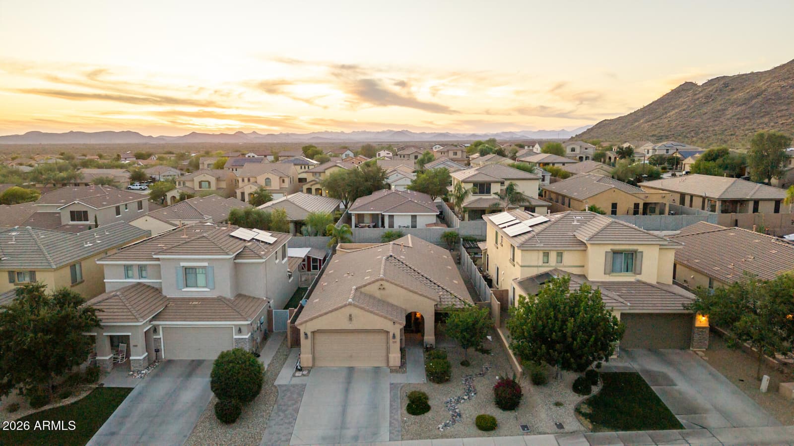 7124 W RED HAWK Drive, Peoria, AZ 85383 — photo 44 of 47