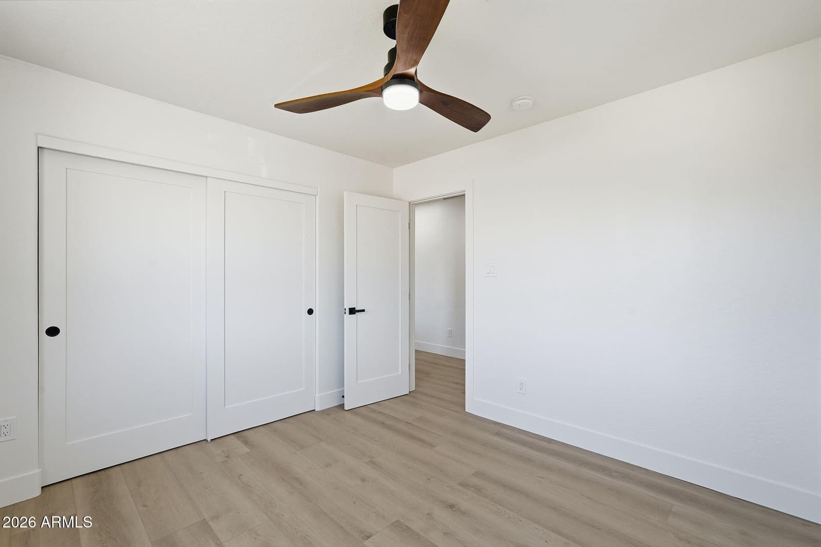 933 E CAVALIER Drive, Phoenix, AZ 85014 — photo 36 of 45