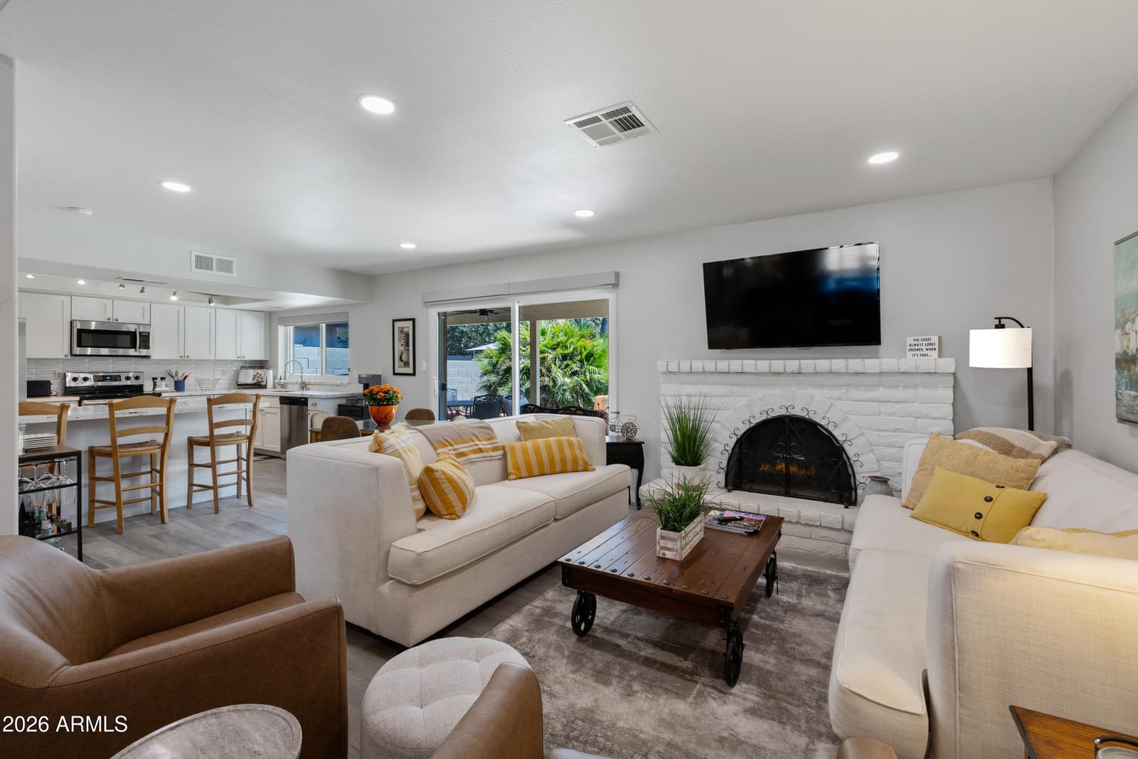 7917 E VIA DE BELLEZA, Scottsdale, AZ 85258 — photo 1 of 46