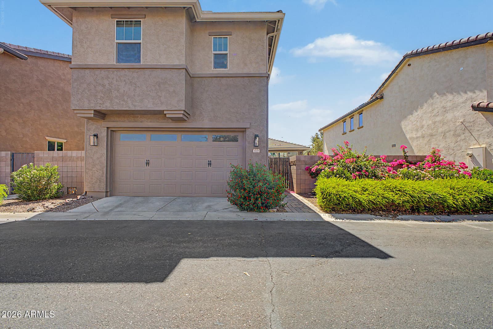 1026 S REBER Avenue, Gilbert, AZ 85296 — photo 5 of 66