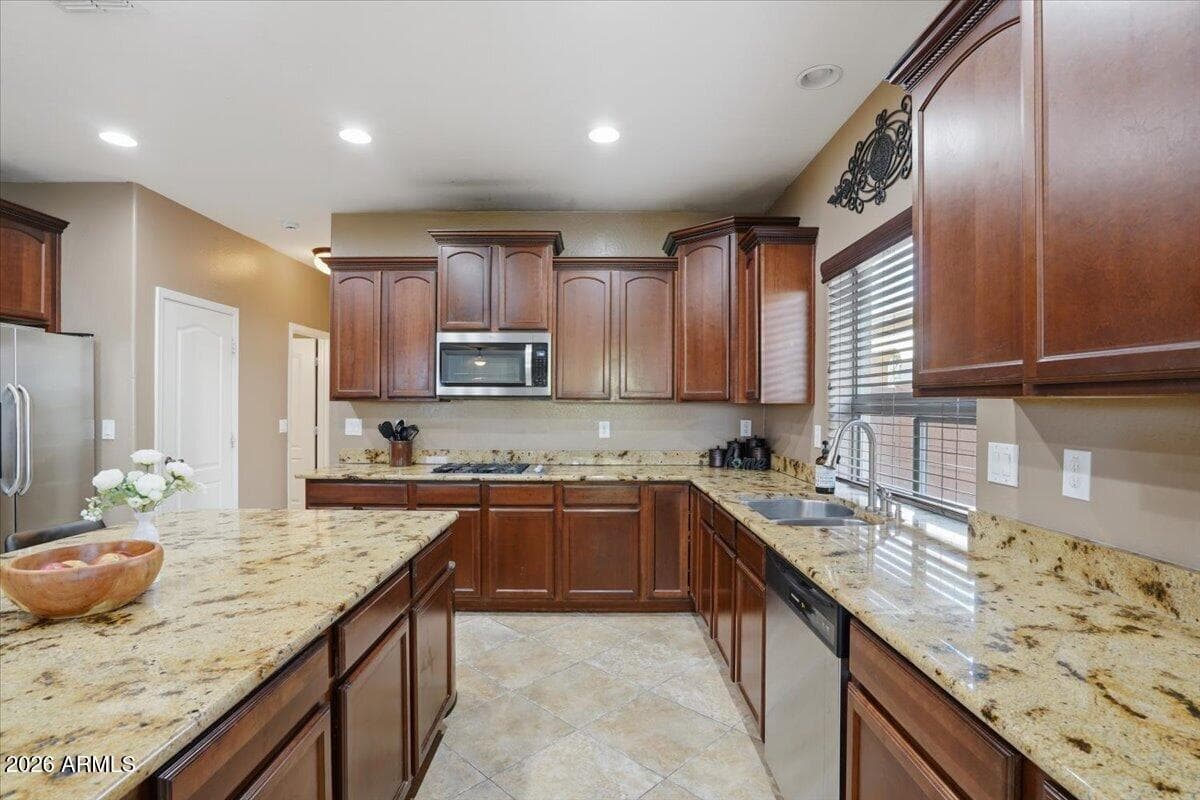 5545 E DIONYSUS Drive, Florence, AZ 85132 — photo 9 of 56