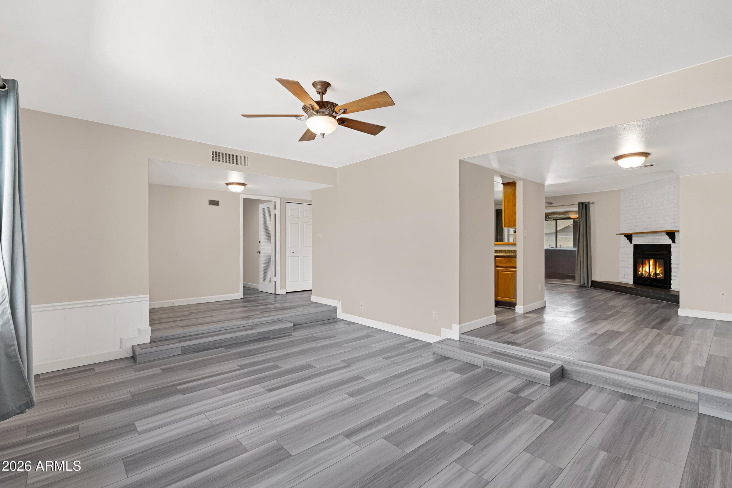 4600 S DORSEY Lane, Tempe, AZ 85282 — photo 8 of 55
