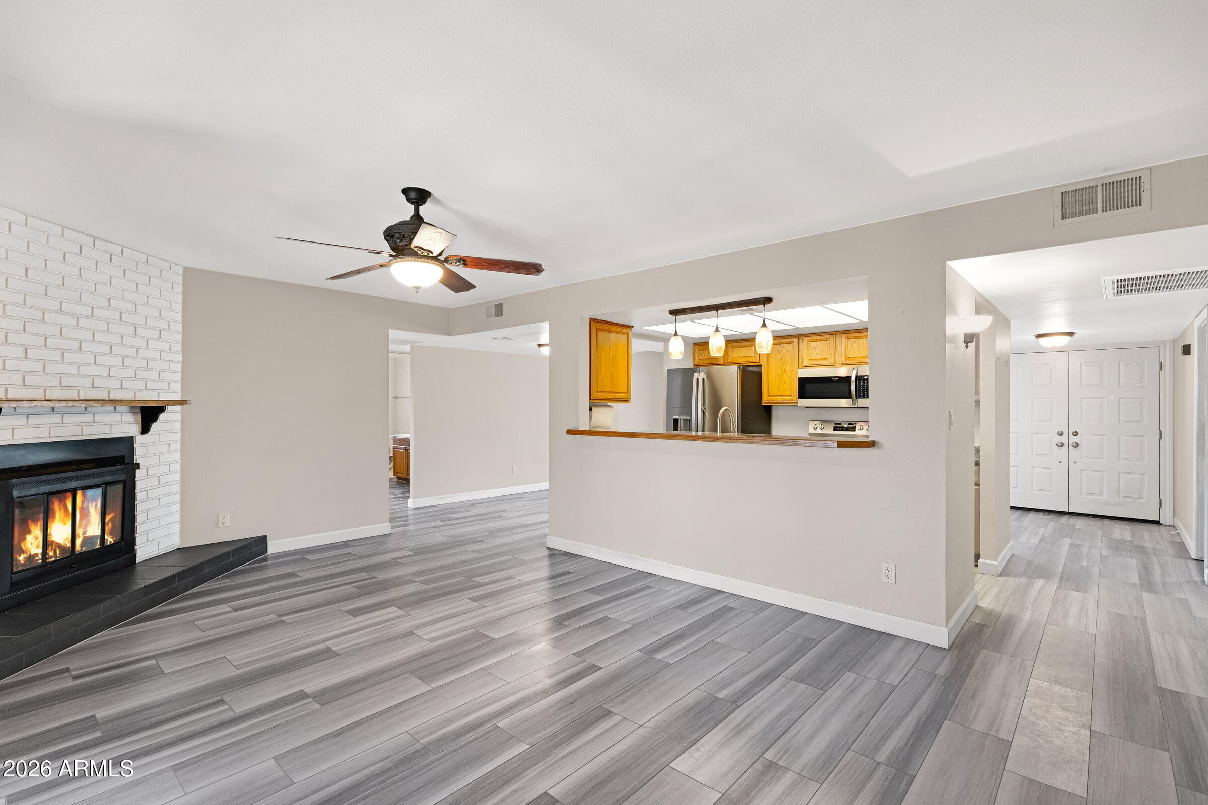 4600 S DORSEY Lane, Tempe, AZ 85282 — photo 11 of 55