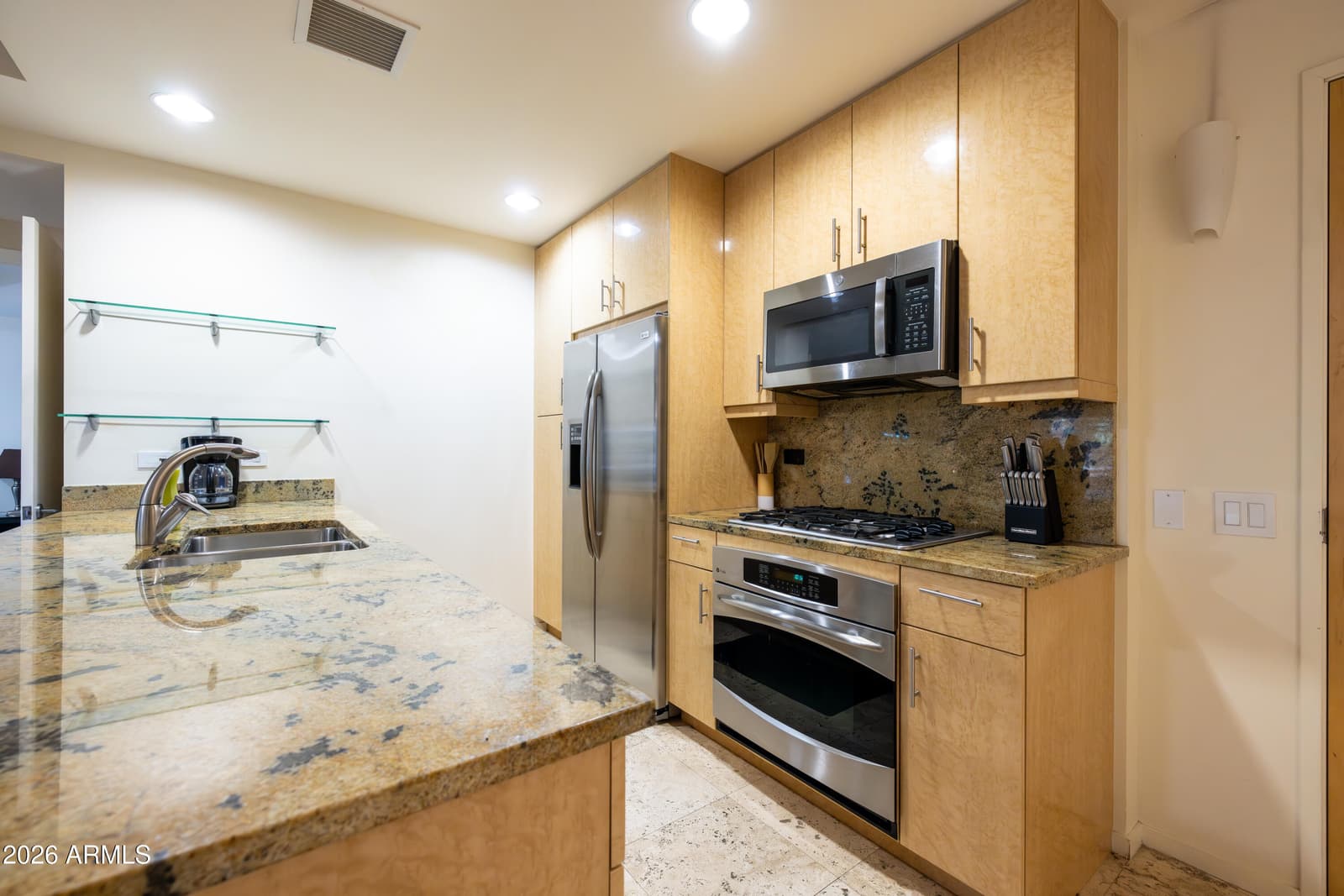 7131 E RANCHO VISTA Drive 3004, Scottsdale, AZ 85251 — photo 3 of 25