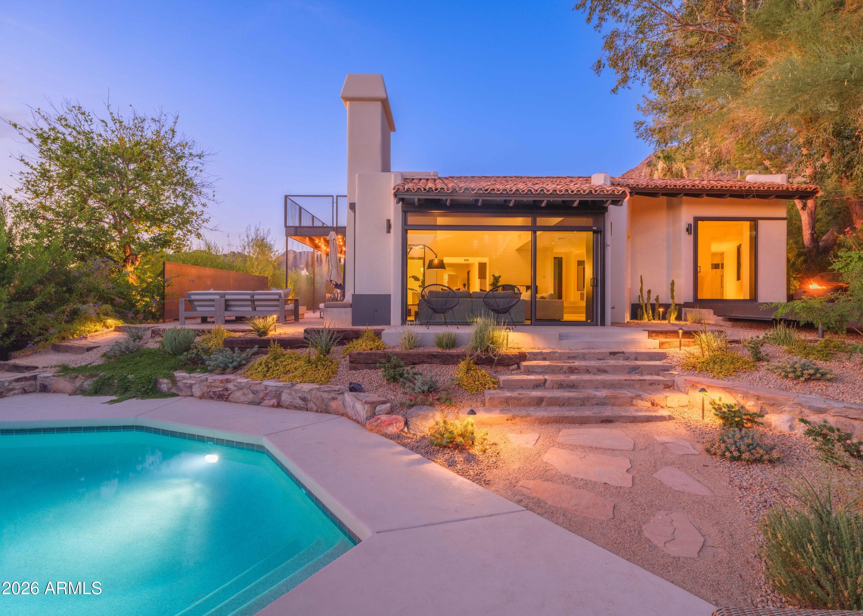 7222 N 23RD Place, Phoenix, AZ 85020 — photo 3 of 54