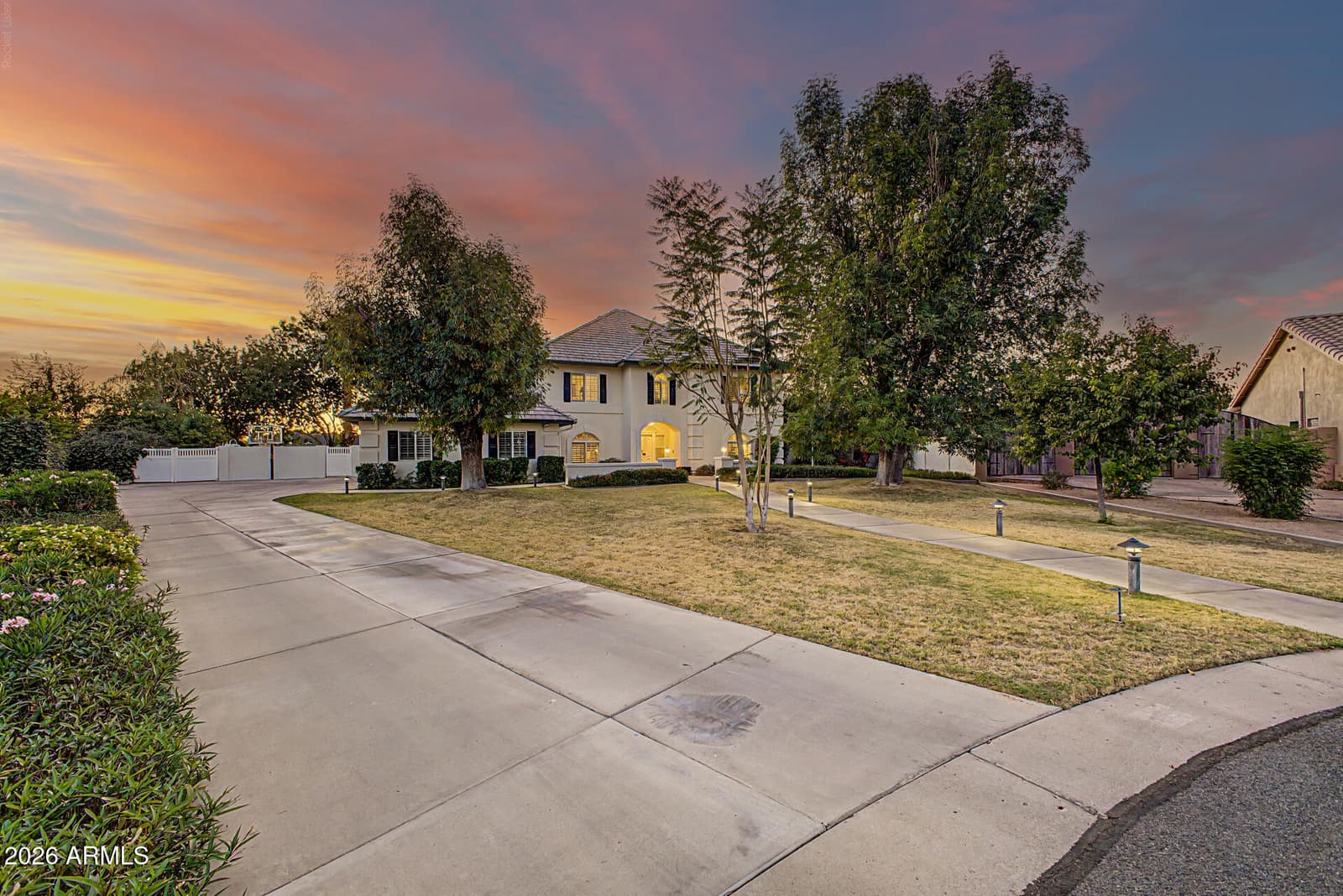 4402 E INDIGO BAY Drive, Gilbert, AZ 85234