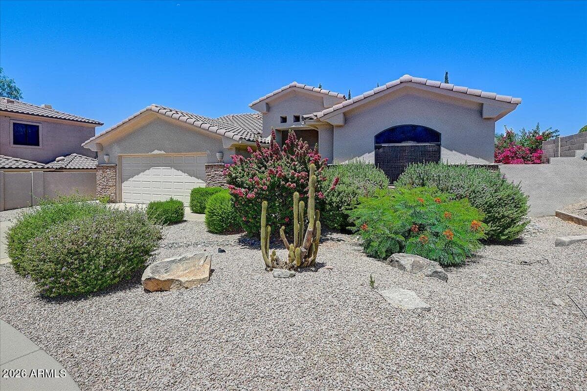 12446 N VIA LA PLAYA Drive, Fountain Hills, AZ 85268 — photo 2 of 30