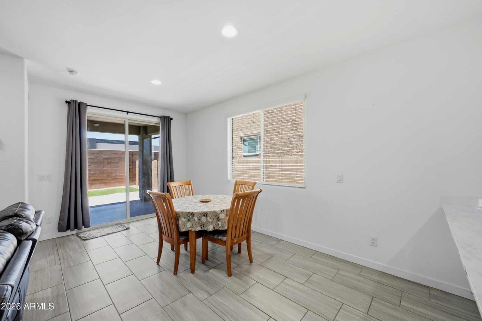 5804 N 90TH Drive, Glendale, AZ 85305 — photo 11 of 28