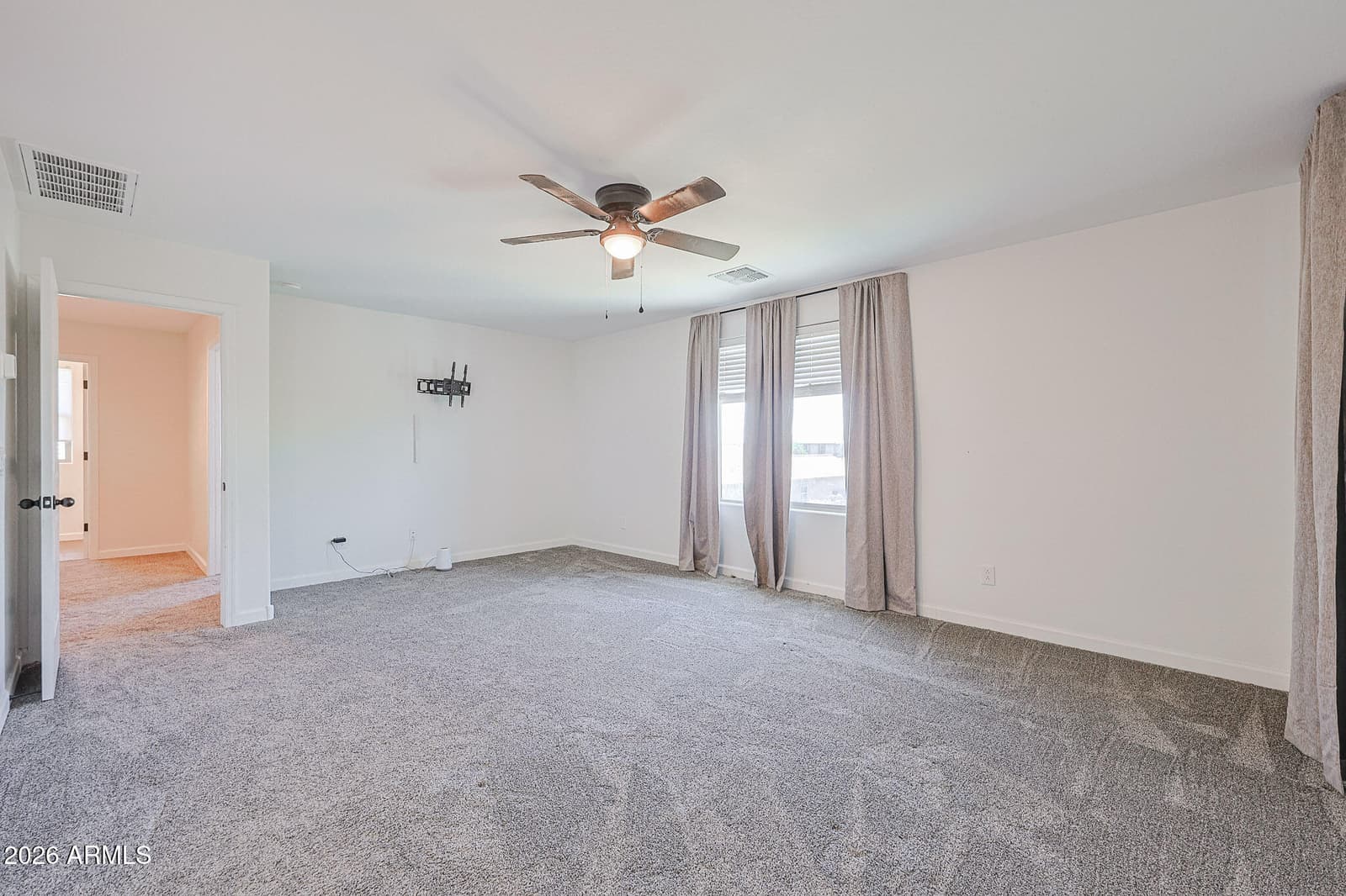 18263 W WILLIAMS Road, Surprise, AZ 85387 — photo 13 of 37