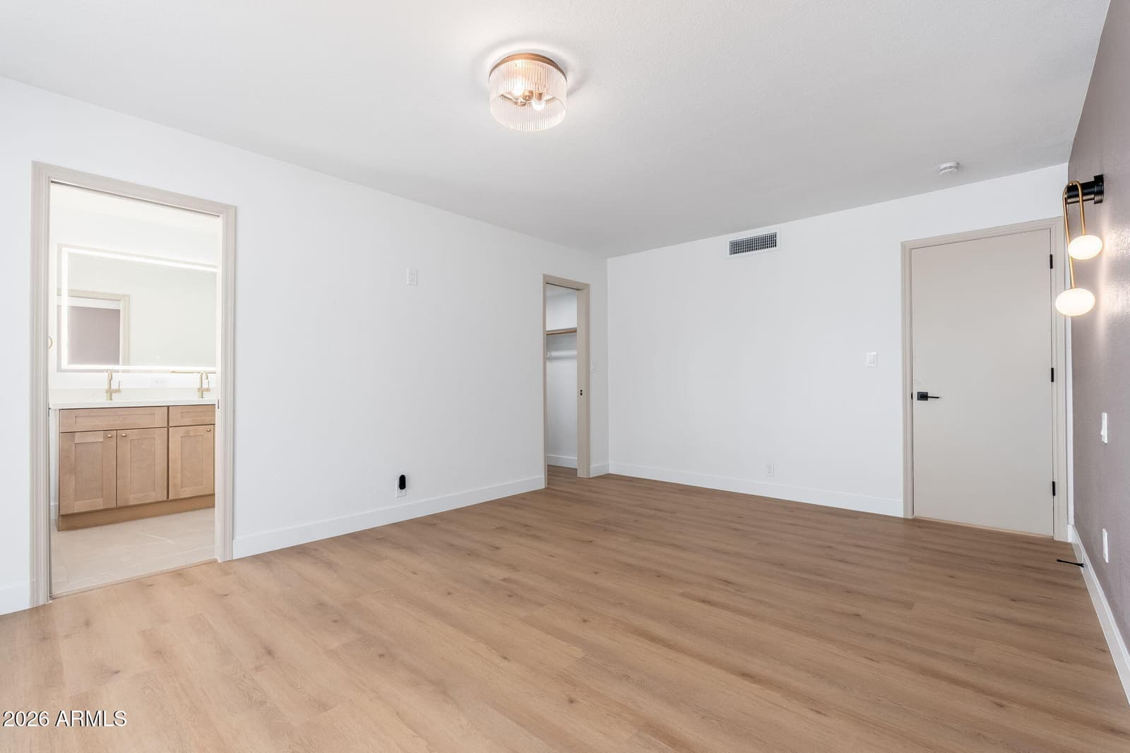 3401 N 37th Street 9, Phoenix, AZ 85018 — photo 20 of 41