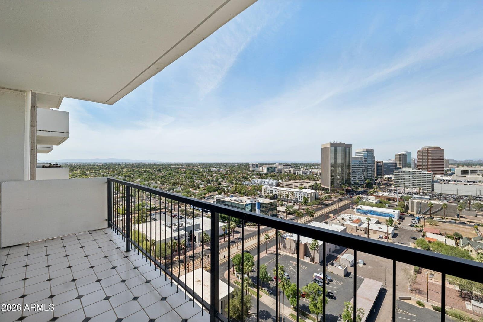 2323 N Central Avenue Unit 1906, Phoenix, AZ 85004 — photo 17 of 31