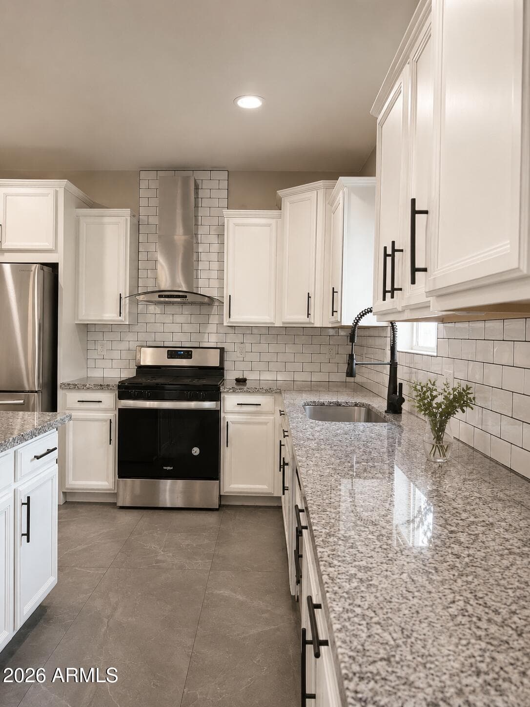 21131 W ALVARADO Road, Buckeye, AZ 85396 — photo 7 of 19