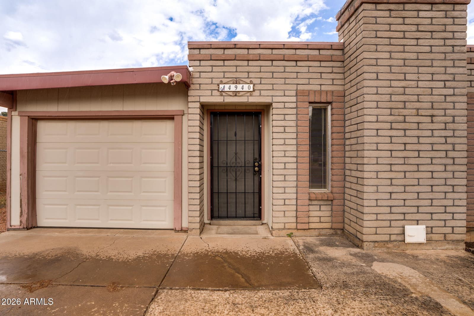 4940 MARCONI Drive, Sierra Vista, AZ 85635 — photo 3 of 28