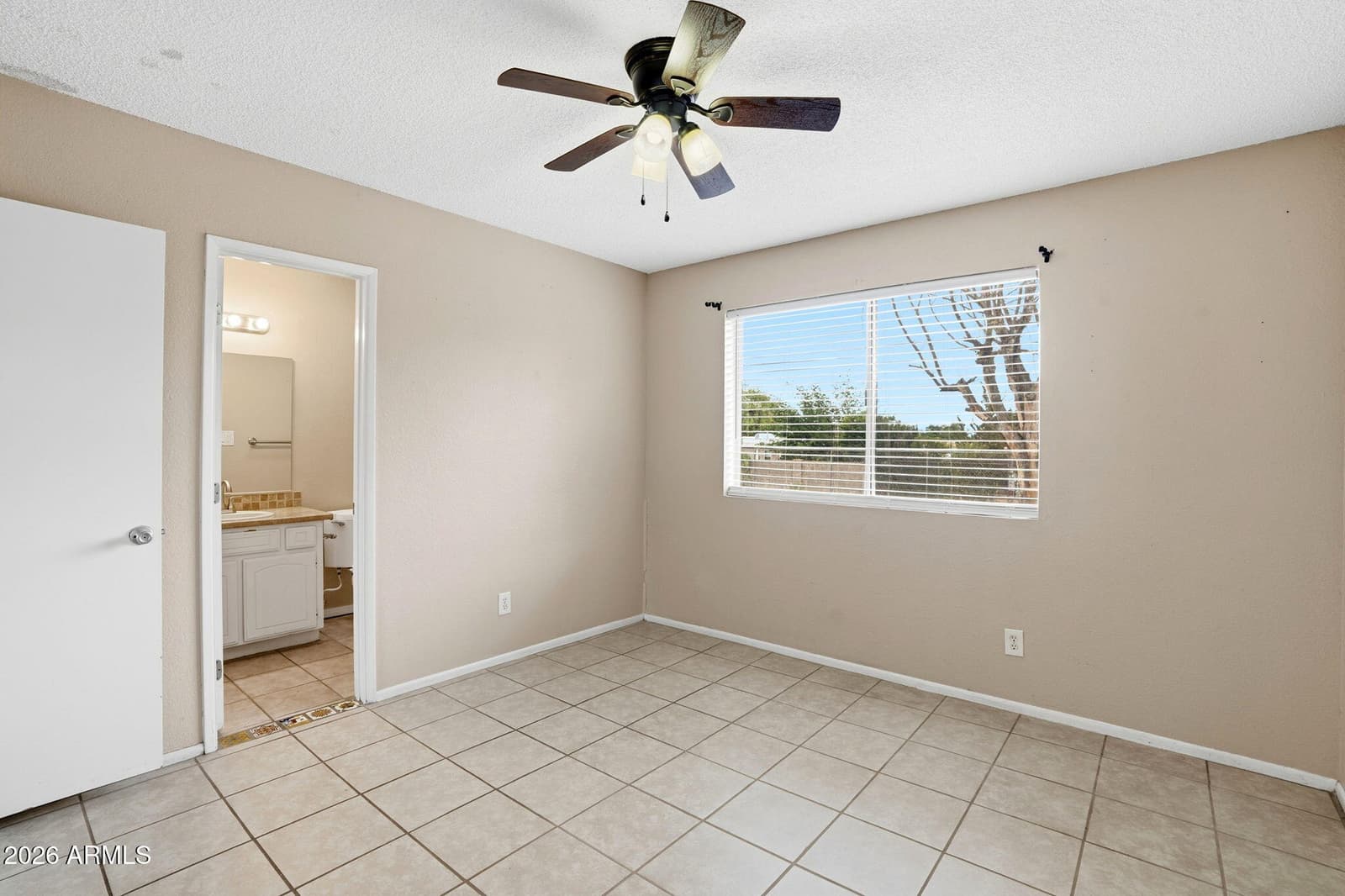 4940 MARCONI Drive, Sierra Vista, AZ 85635 — photo 14 of 28