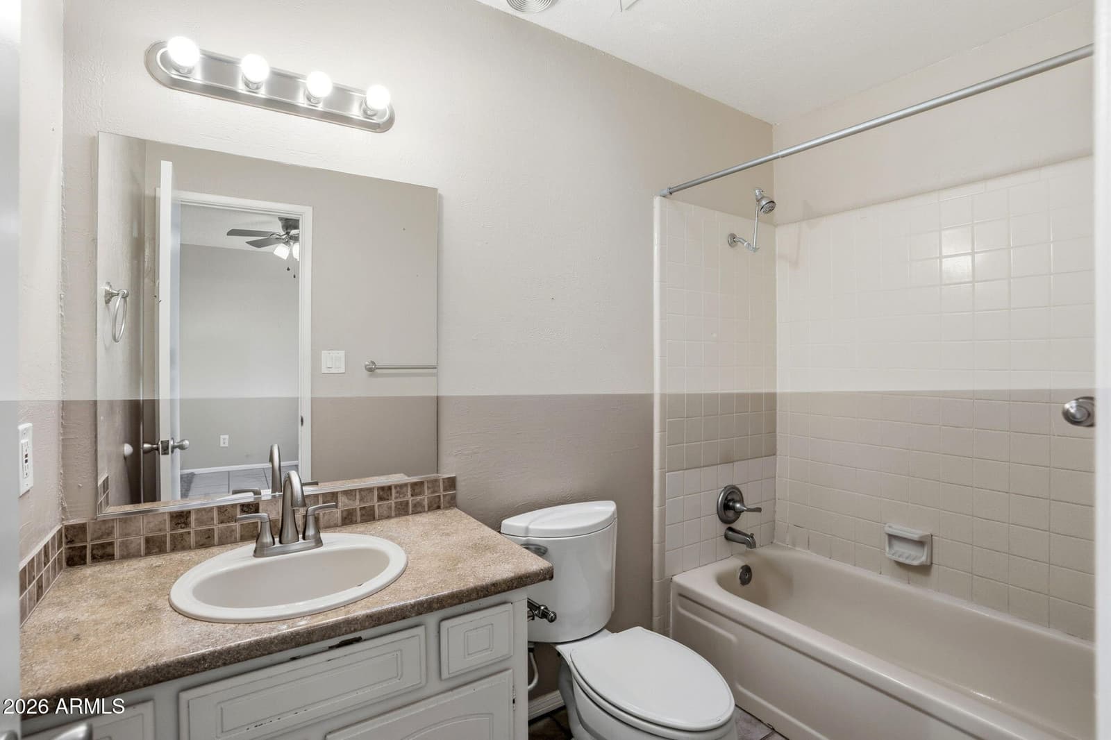 4940 MARCONI Drive, Sierra Vista, AZ 85635 — photo 15 of 28
