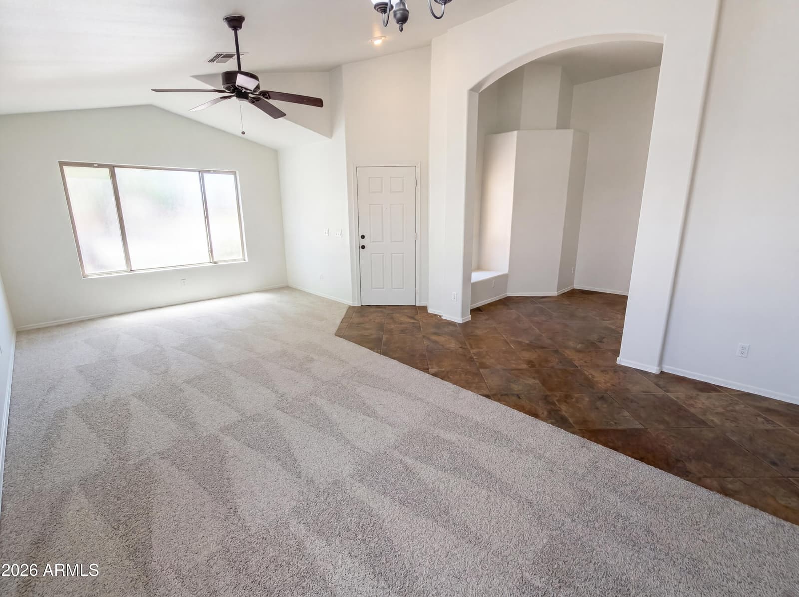 8271 N 112TH Avenue, Peoria, AZ 85345 — photo 6 of 27