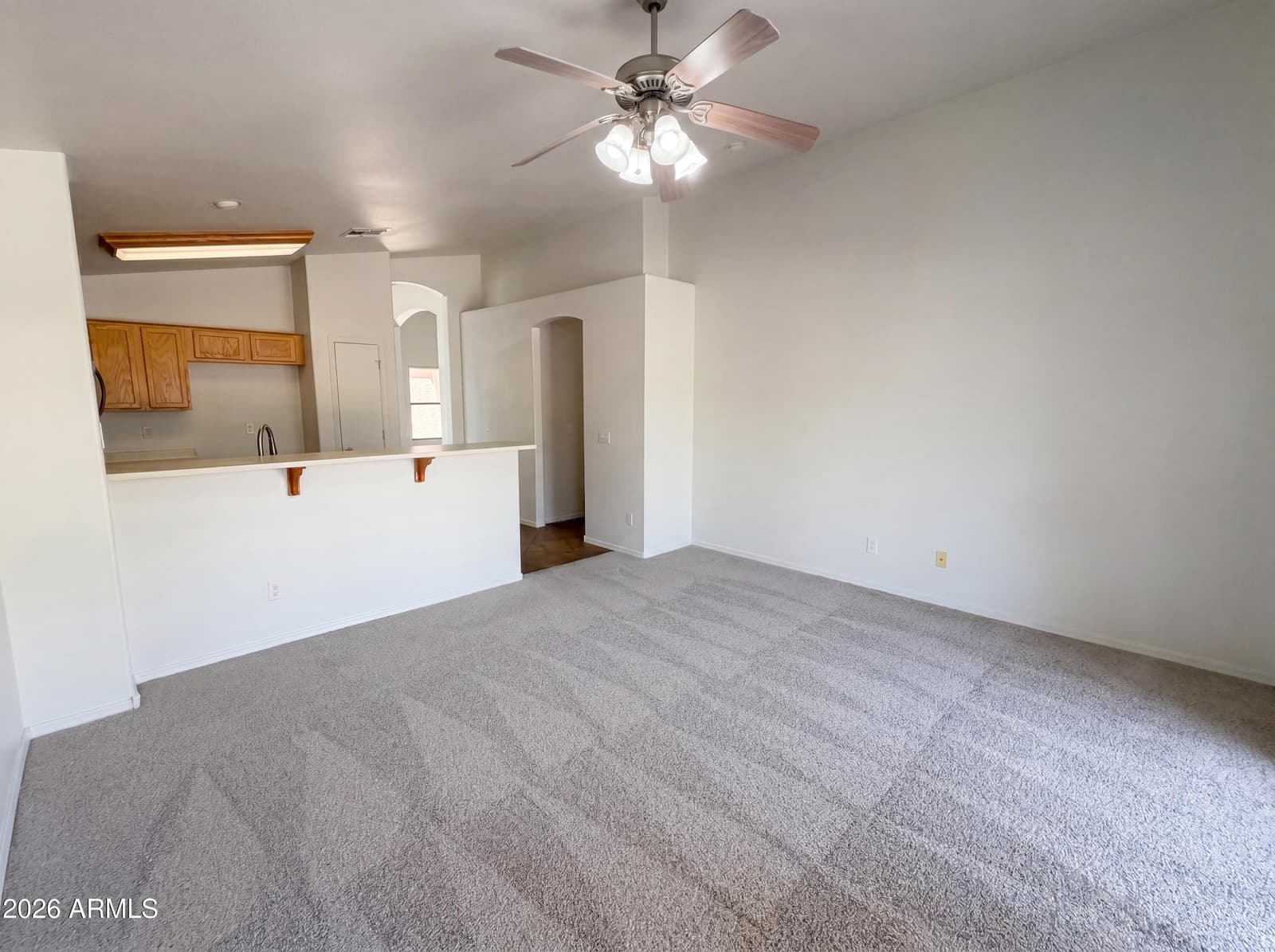 8271 N 112TH Avenue, Peoria, AZ 85345 — photo 10 of 27
