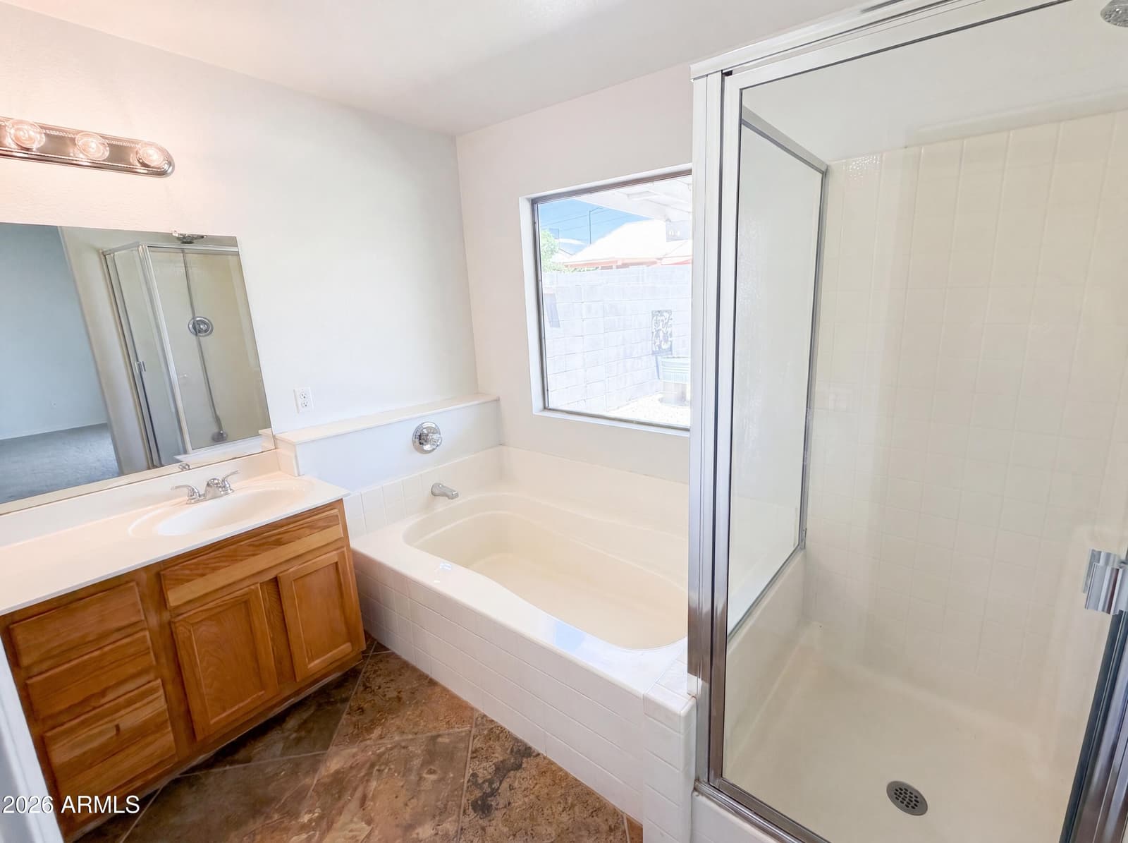 8271 N 112TH Avenue, Peoria, AZ 85345 — photo 18 of 27