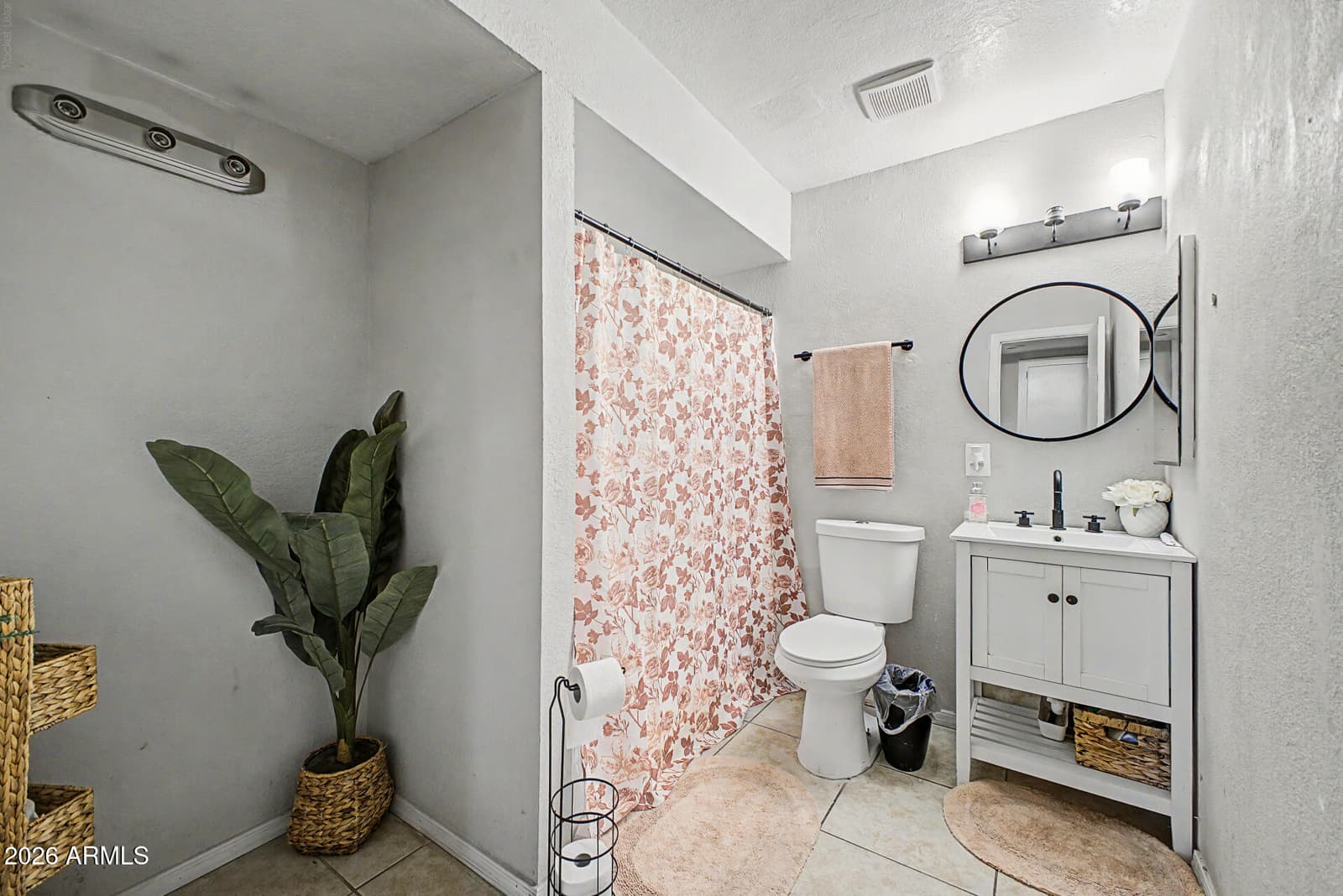6112 N 64TH Drive, Glendale, AZ 85301 — photo 15 of 31