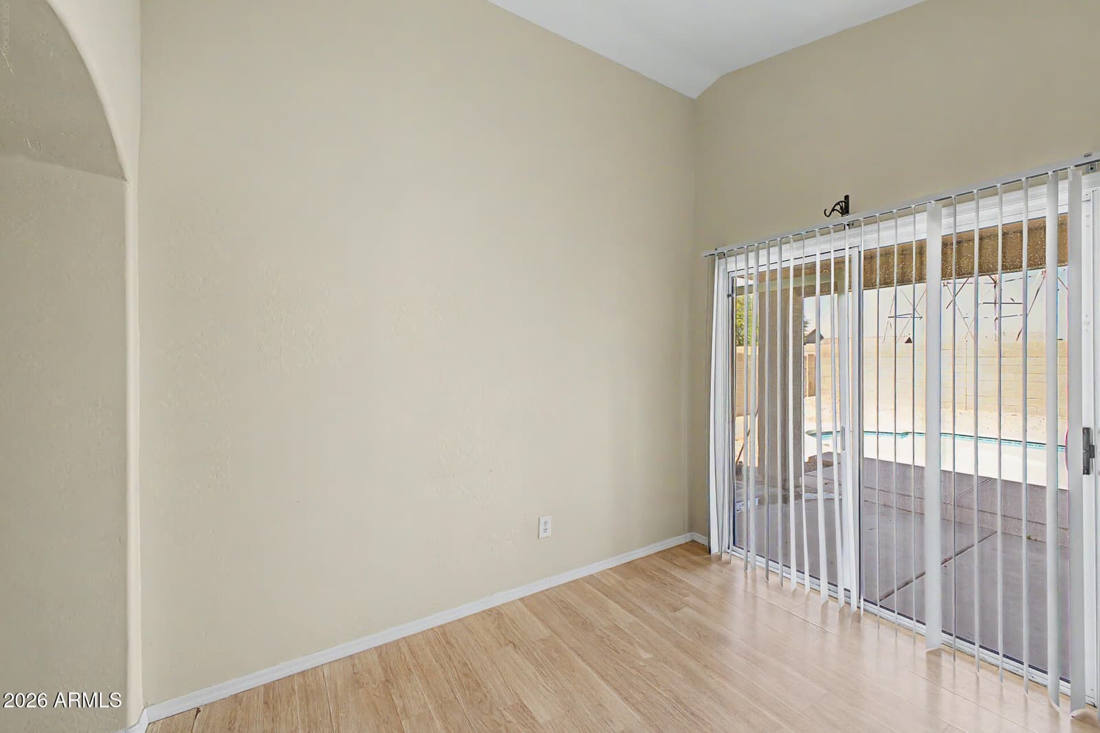 31193 N MESQUITE Way, San Tan Valley, AZ 85143 — photo 13 of 28