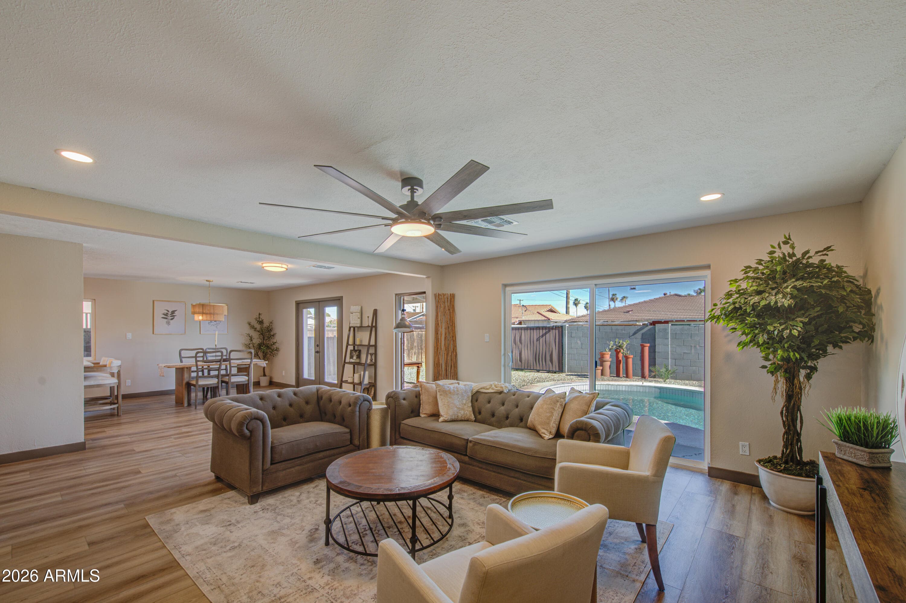 3823 W ROSE Lane, Phoenix, AZ 85019 — photo 6 of 39
