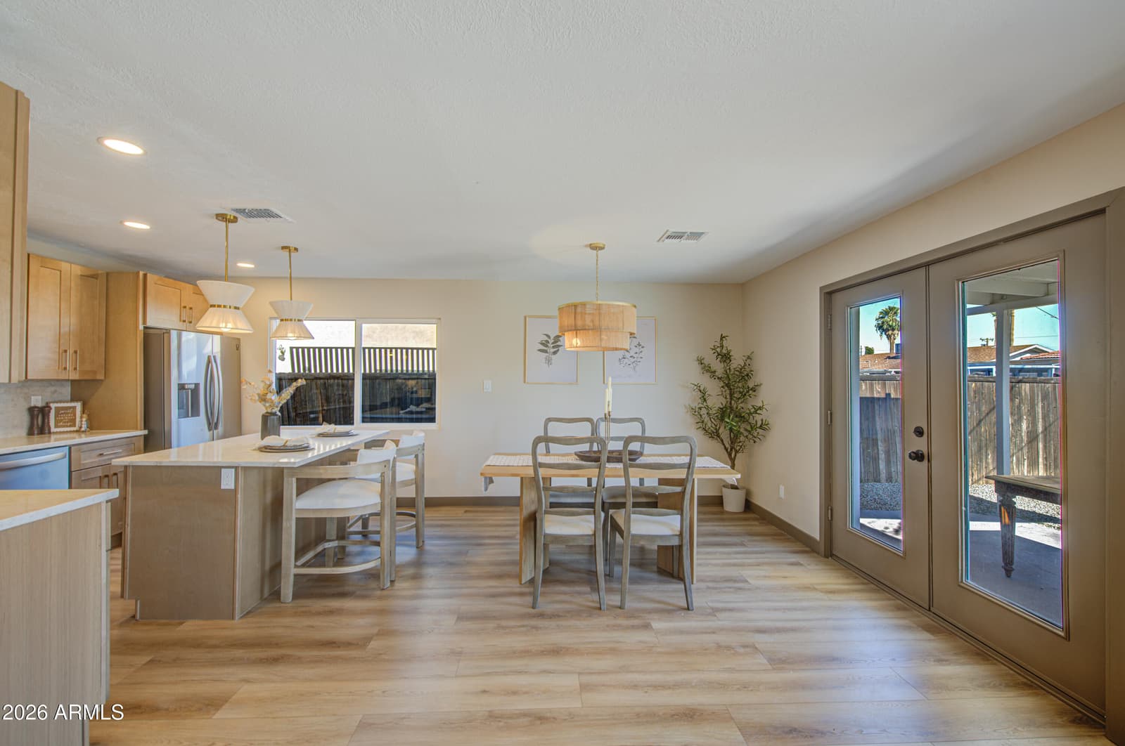 3823 W ROSE Lane, Phoenix, AZ 85019 — photo 7 of 39