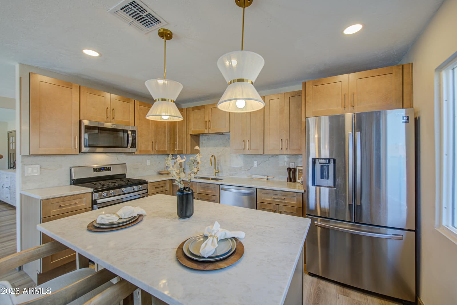 3823 W ROSE Lane, Phoenix, AZ 85019 — photo 14 of 39