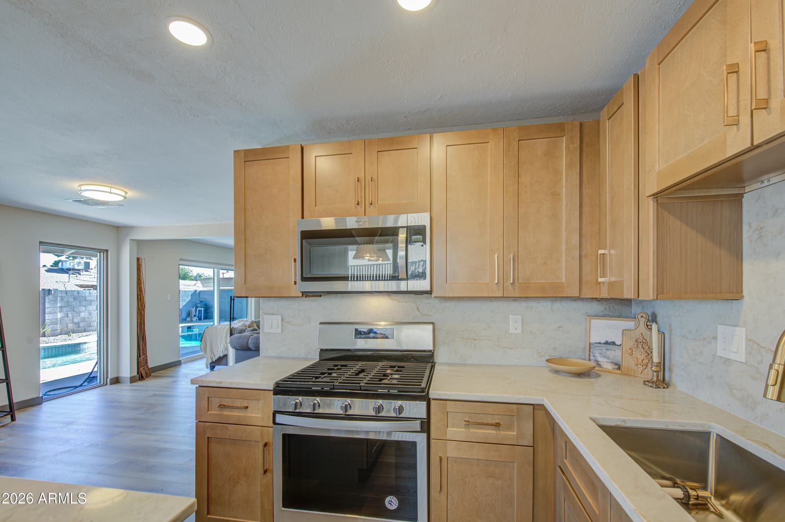 3823 W ROSE Lane, Phoenix, AZ 85019 — photo 15 of 39
