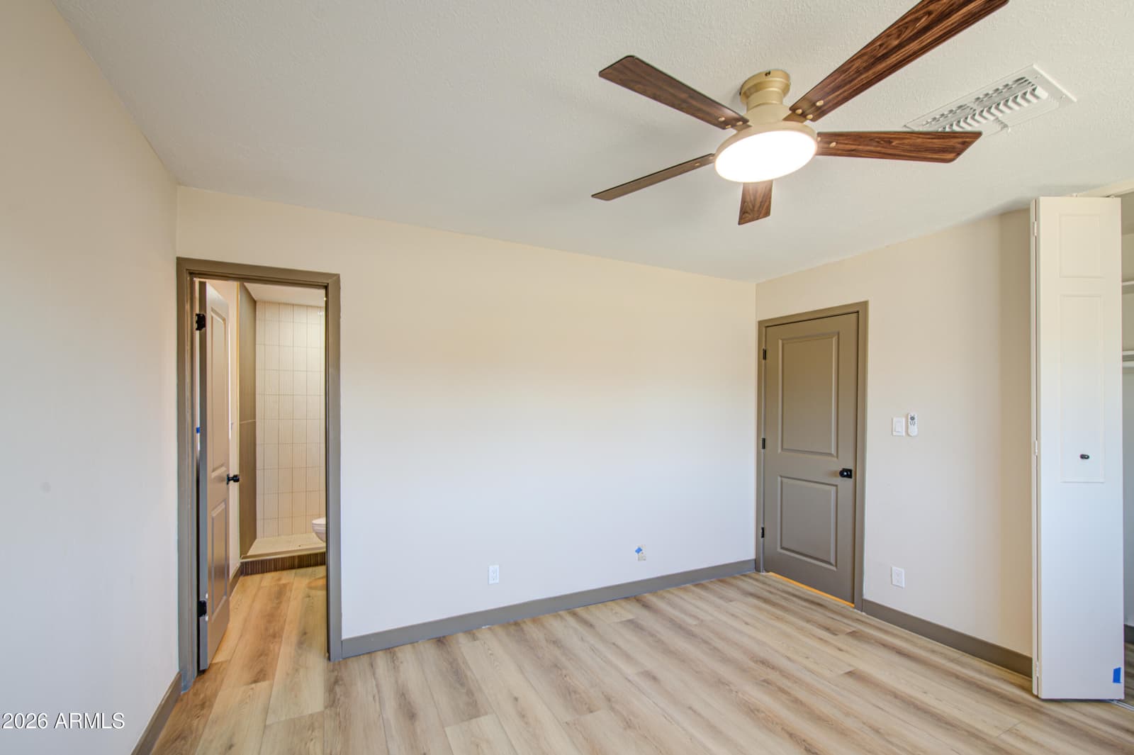 3823 W ROSE Lane, Phoenix, AZ 85019 — photo 18 of 39