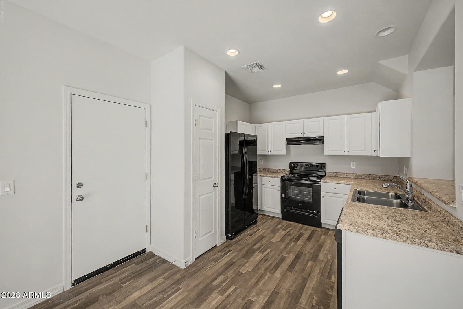821 E AGUA FRIA Lane, Avondale, AZ 85323 — photo 11 of 31