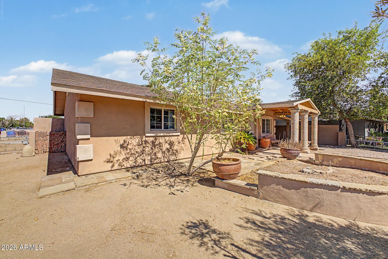 725 S PASADENA, Mesa, AZ 85210 — photo 7 of 50