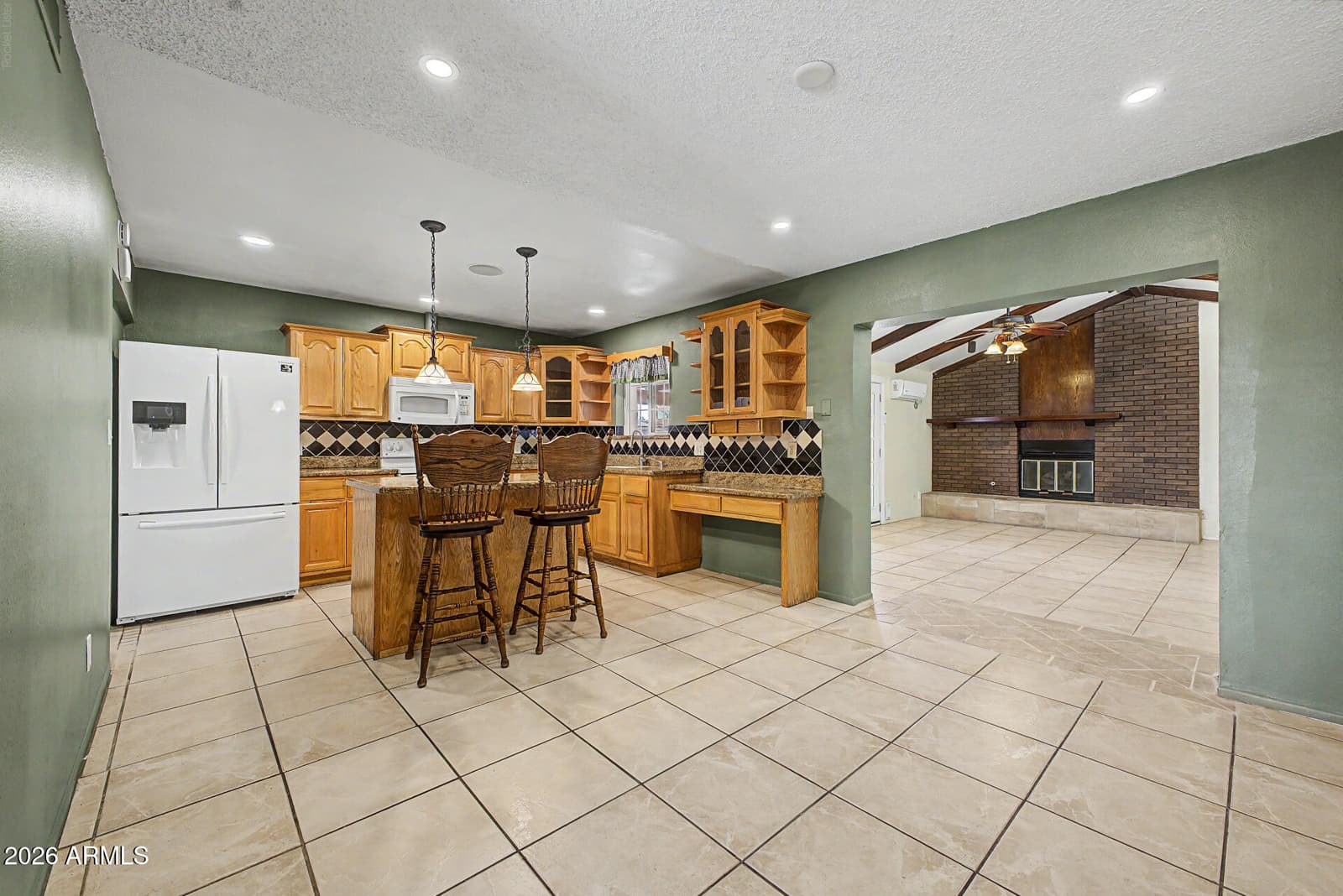 725 S PASADENA, Mesa, AZ 85210 — photo 15 of 50