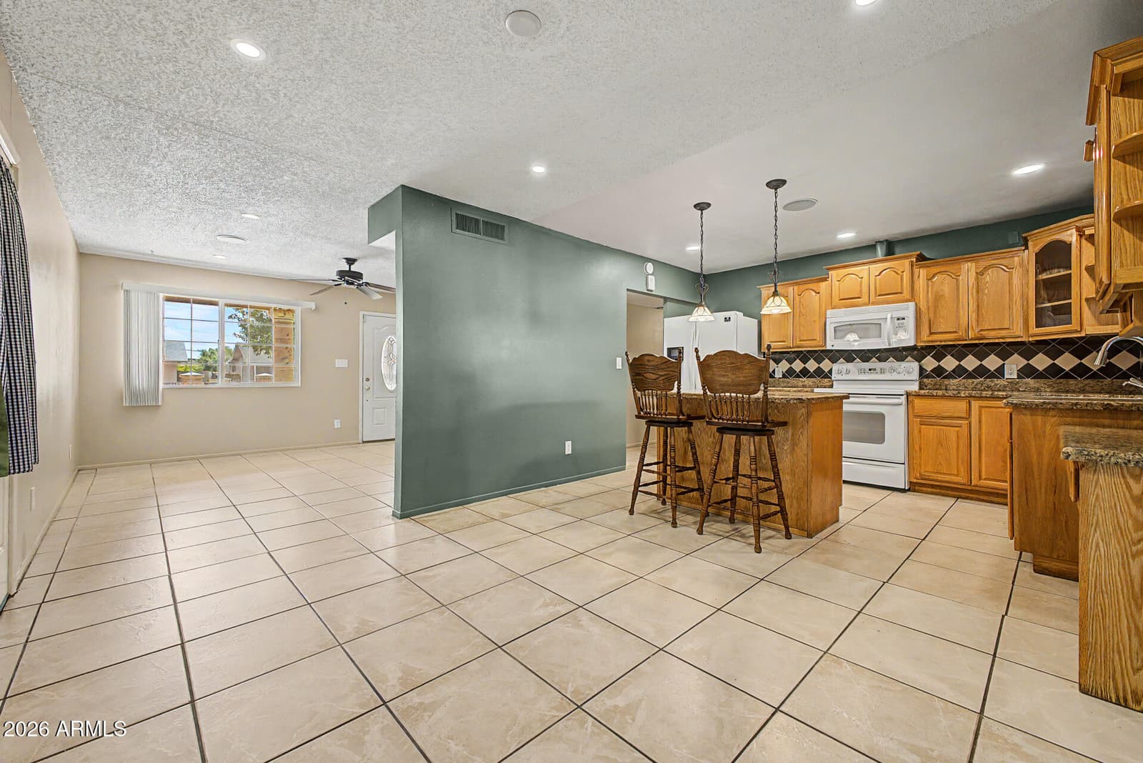 725 S PASADENA, Mesa, AZ 85210 — photo 13 of 50