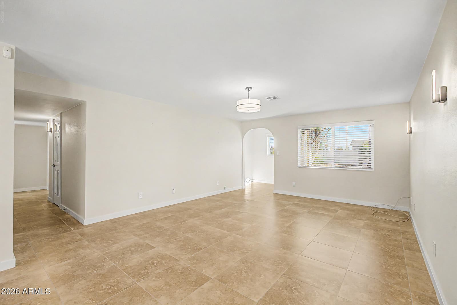 3948 E Hillery Drive, Phoenix, AZ 85032 — photo 8 of 31