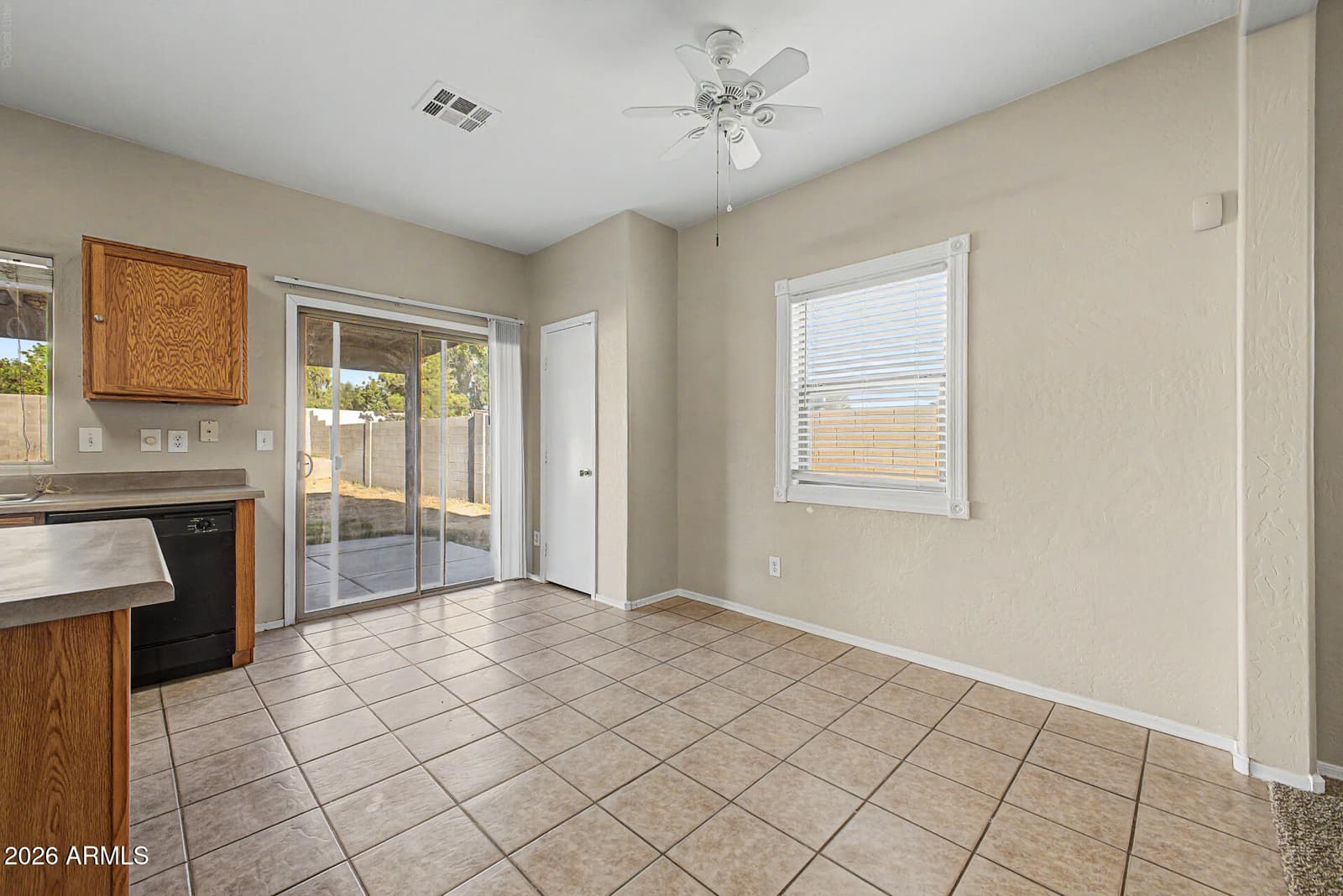 2223 E ANDALUSIAN Loop, San Tan Valley, AZ 85140 — photo 5 of 20