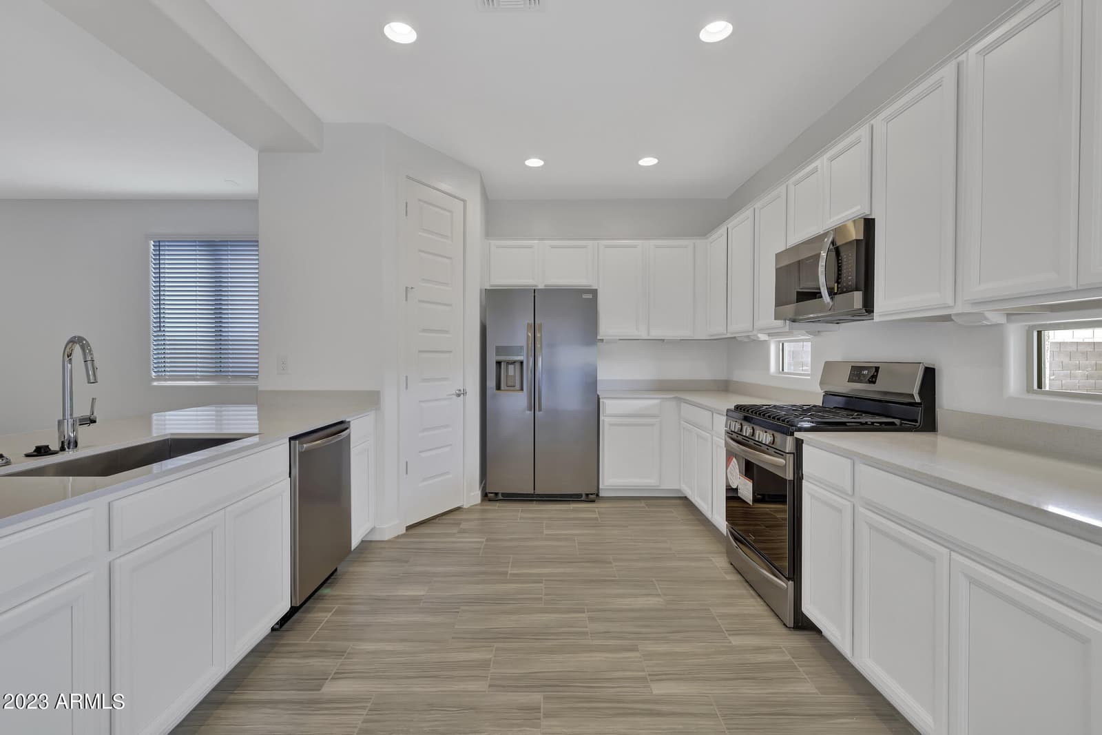 24534 N 166TH Avenue, Surprise, AZ 85387 — photo 8 of 48