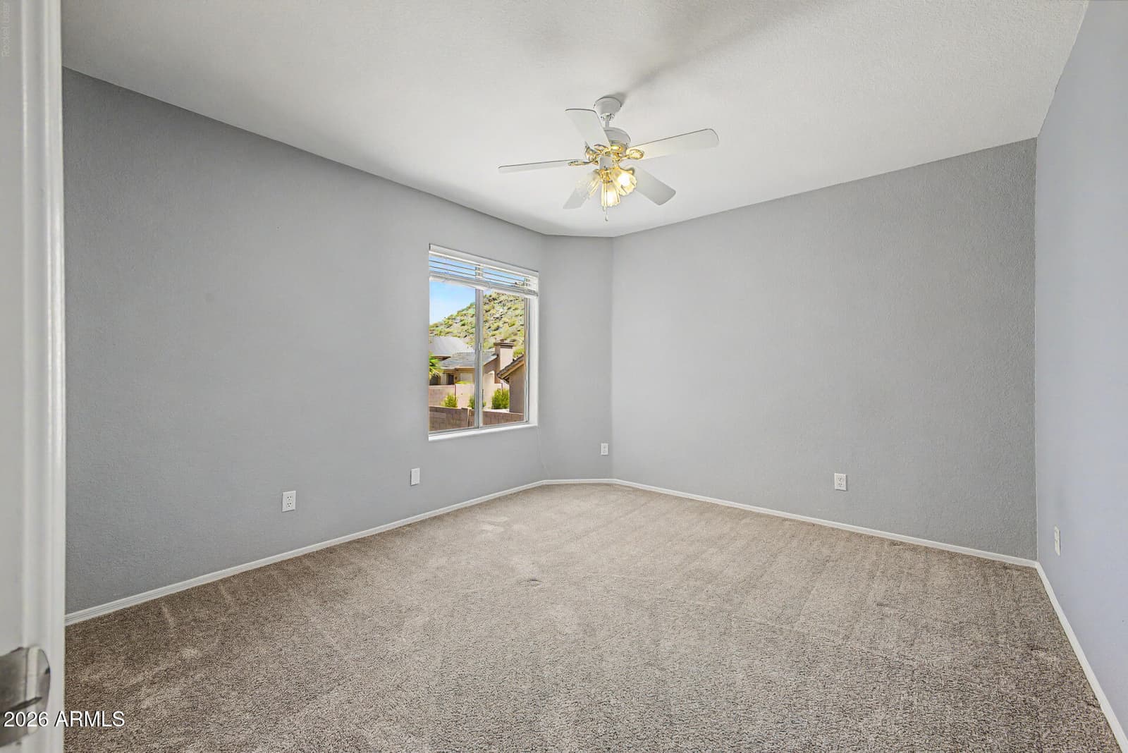 1728 E SAMUEL Drive, Phoenix, AZ 85024 — photo 13 of 25