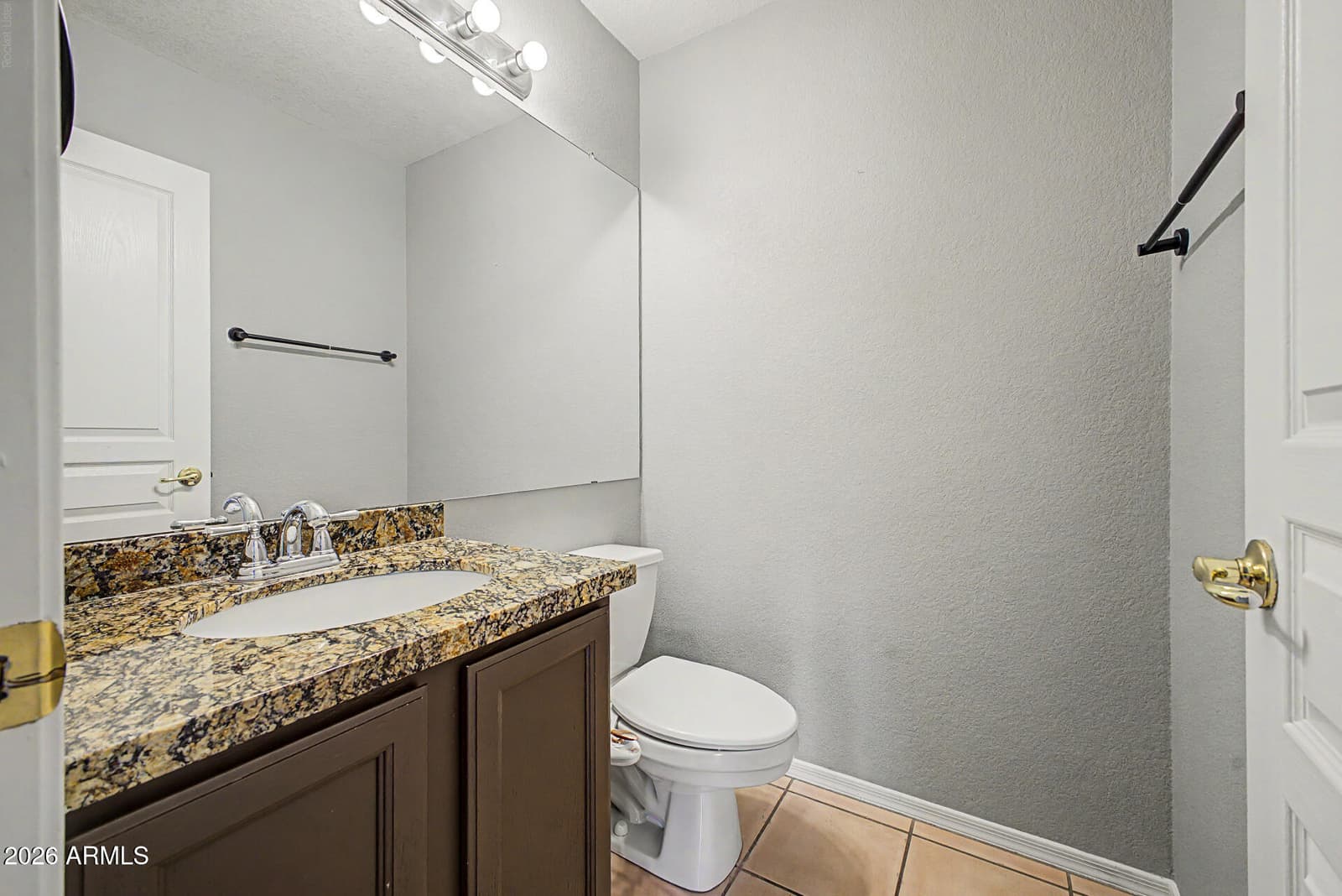 1728 E SAMUEL Drive, Phoenix, AZ 85024 — photo 8 of 25