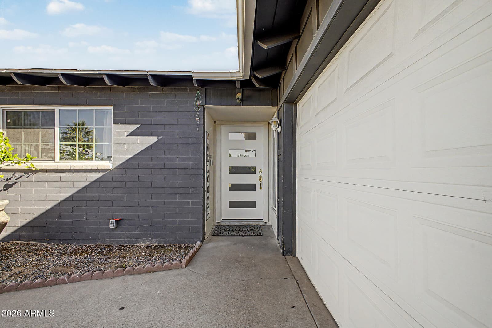 3201 W WILLOW Avenue, Phoenix, AZ 85029 — photo 3 of 25
