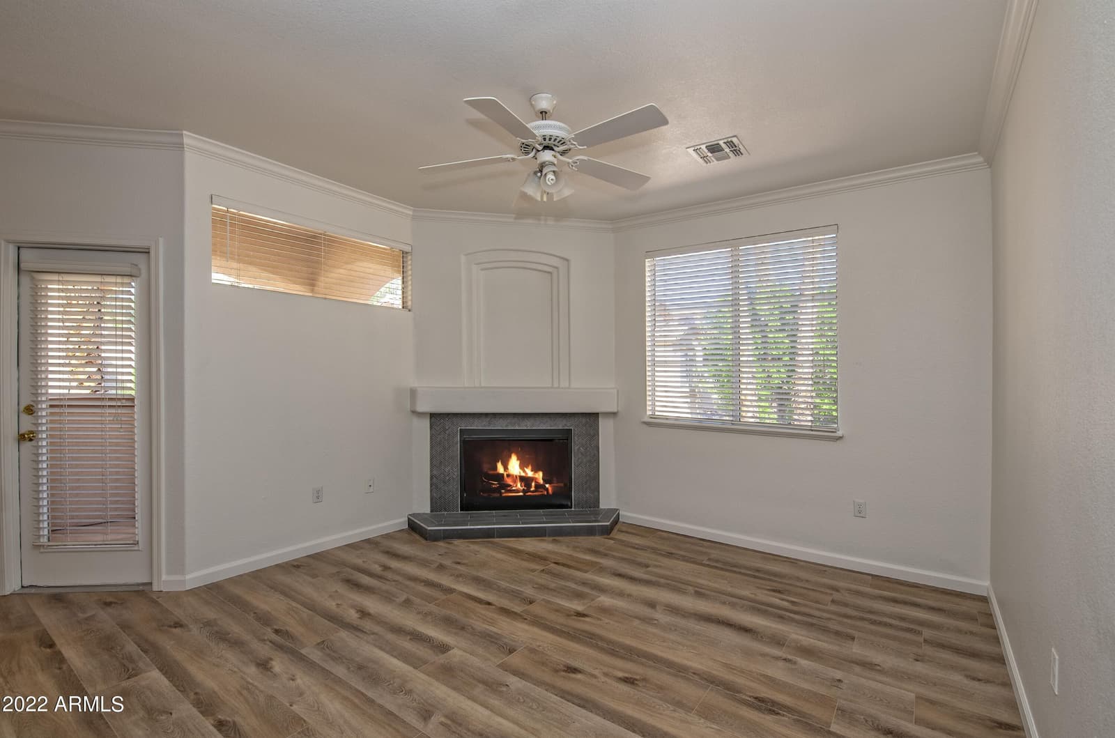2992 N MILLER Road 211A, Scottsdale, AZ 85251 — photo 4 of 14