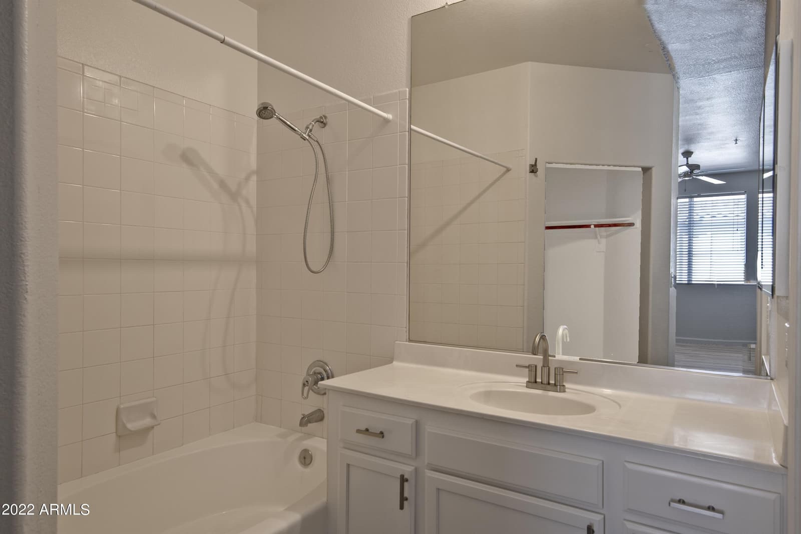 2992 N MILLER Road 211A, Scottsdale, AZ 85251 — photo 7 of 14