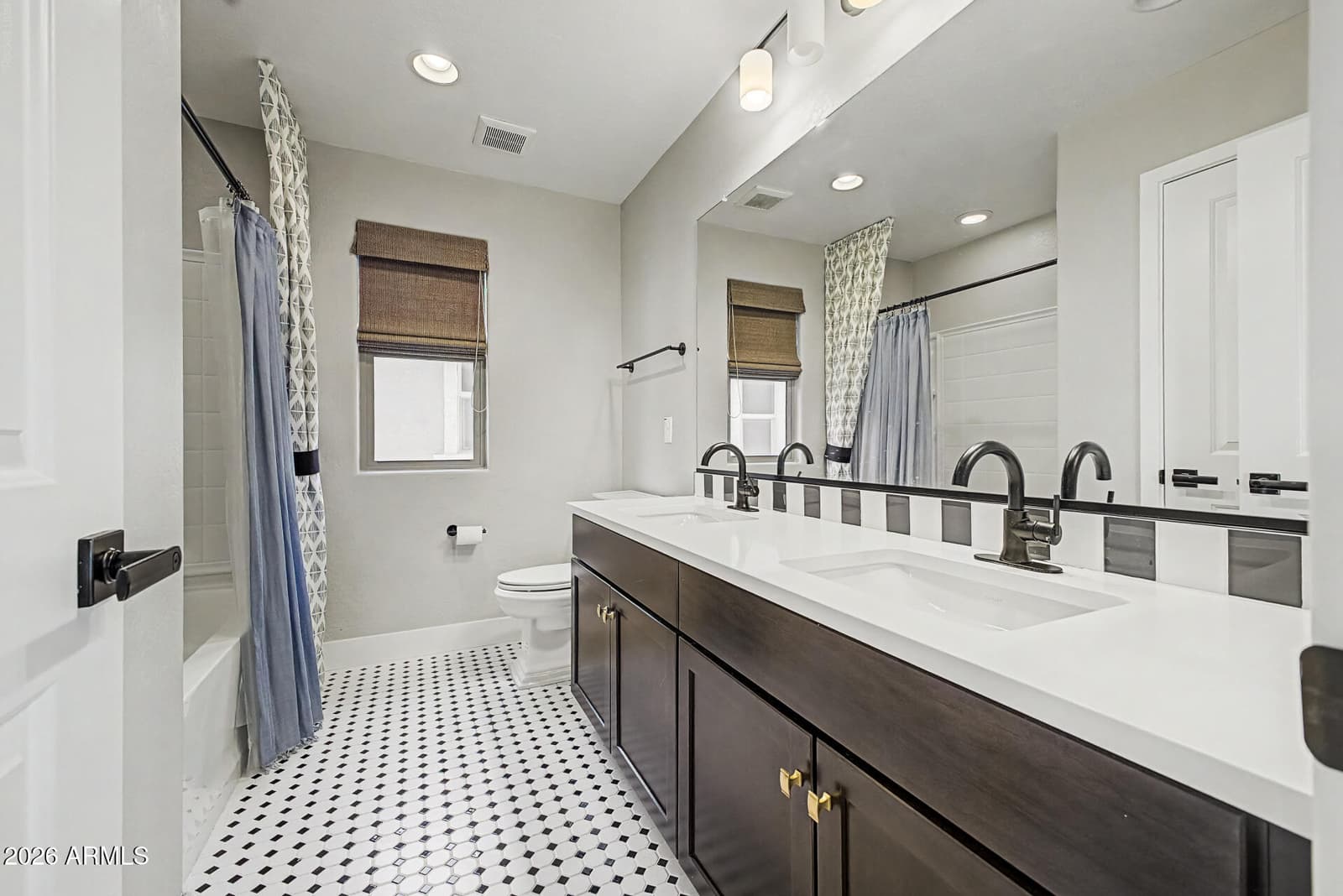 8251 E Impala Avenue, Mesa, AZ 85209 — photo 18 of 21