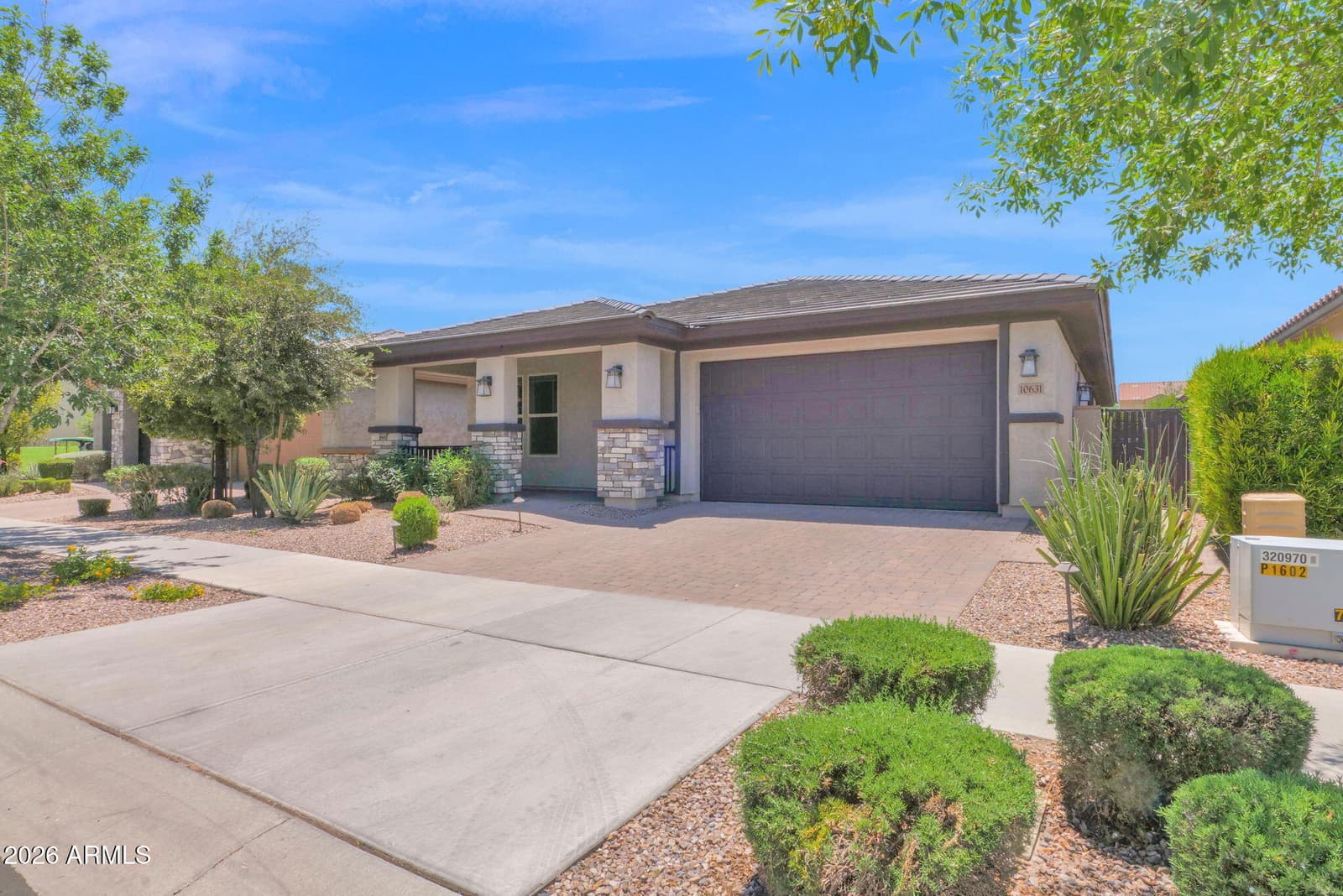 10631 E WAVELENGTH Avenue, Mesa, AZ 85212